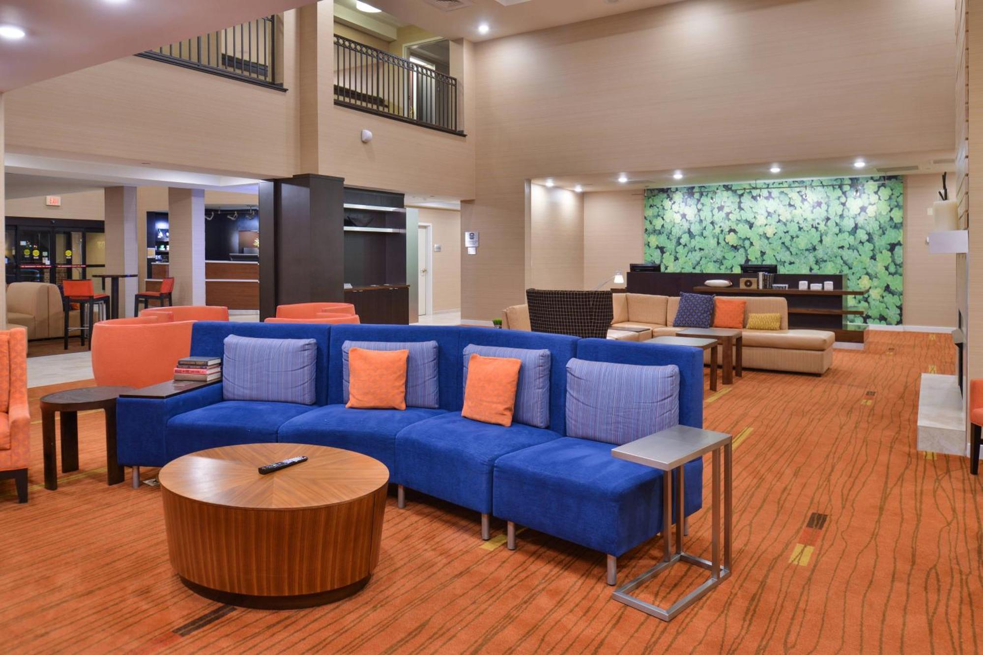 Hotel Courtyard By Marriott Decatur Esterno foto