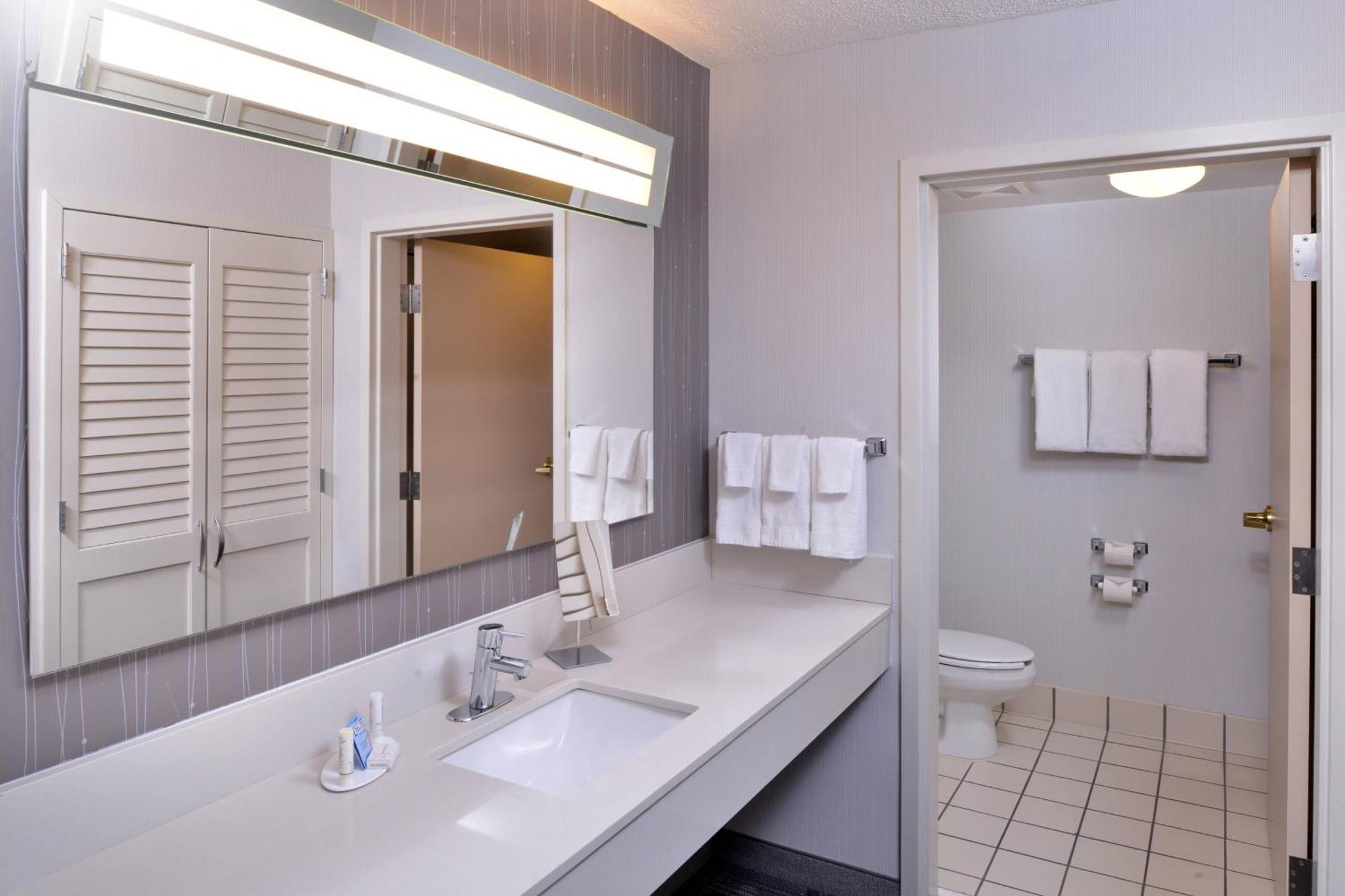 Hotel Courtyard By Marriott Decatur Esterno foto